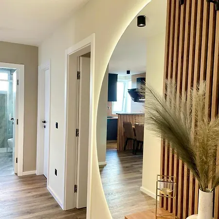 Linda With Panoramic Sea View Apartment *